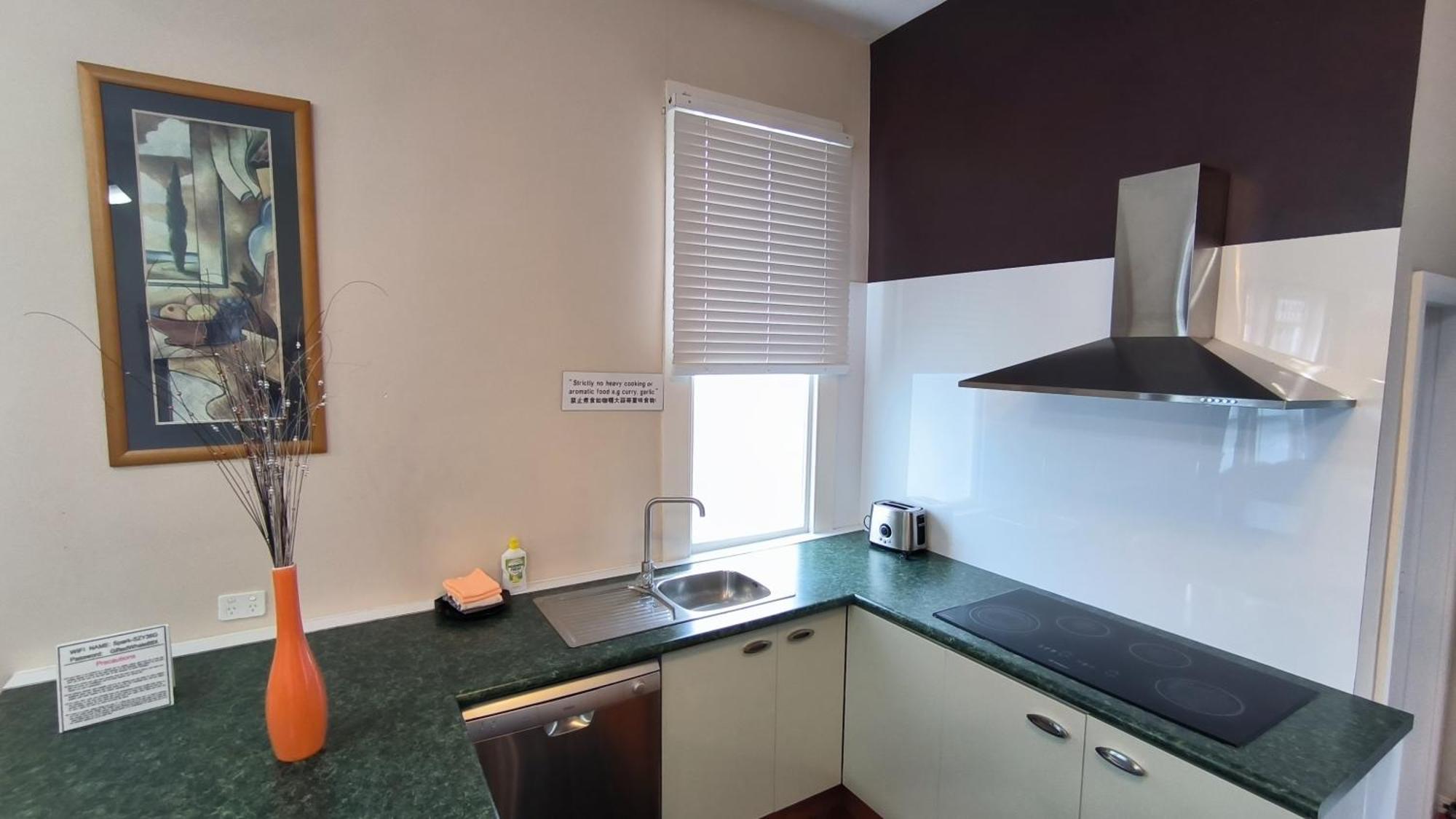 5 Large Bedroom Villas Suitable For 10People Christchurch Exterior photo